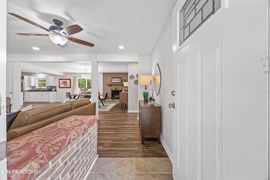 07-325 Hardwicke Dr 01