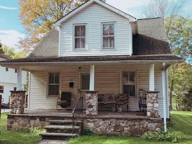 202 W George St, Milford, PA 18337 - photo 5