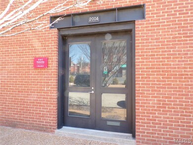 2004 S 8th St unit 2004, St. Louis, MO 63104 - photo 4