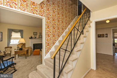 12718 Clearfield Dr, Bowie, MD 20715 - photo 3