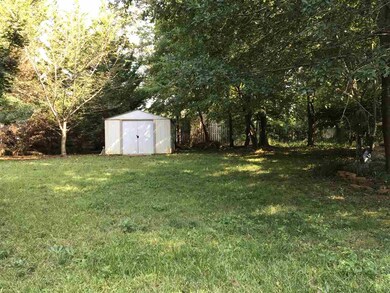 942 Mike Cir, Spartanburg, SC 29303 - photo 3