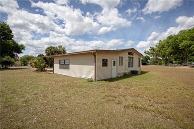 104 Hyde Park Ct, Davenport, FL 33897 - photo 4