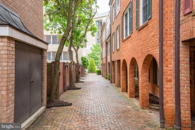 900 24th St NW unit F, Washington, DC 20037 - photo 2