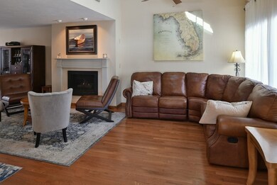 37 Littlefield Ct unit 38F, Haverhill, MA 01832 - photo 2