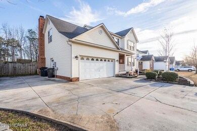 315 Richmond Dr, Jacksonville, NC 28540 - photo 5