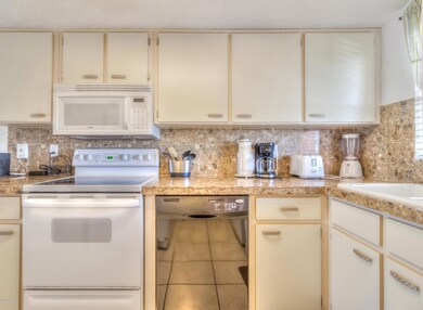 Clean Crisp Kitchen