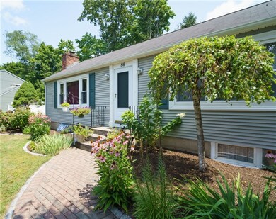 86 Carlton Ave, Warwick, RI 02889 - photo 3