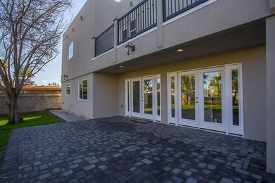 740 E Rose Ln Phoenix AZ
