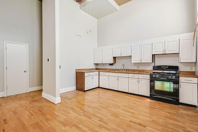 712 Francis St unit A, Saint Joseph, MO 64501 - photo 6