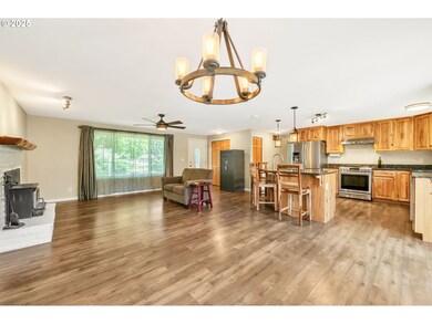 41800 Madrone St, Springfield, OR 97478 - photo 7