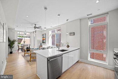 The Flats unit 207, Washington, DC 20036 - photo 4