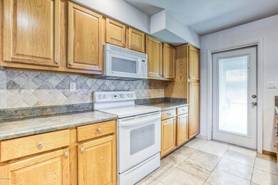 1937 E Loyola Dr, Tempe, AZ 85282 - photo 3