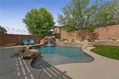 Pool View/ private