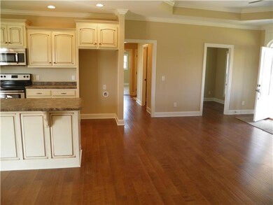 36 S Kensington Ct, Manchester, TN 37355 - photo 3