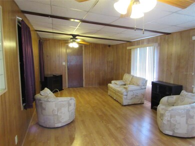 36506 Kay Ave, Zephyrhills, FL 33542 - photo 5