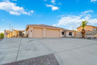 961 Joshua Tree Dr, Lake Havasu City, AZ 86404 - photo 4