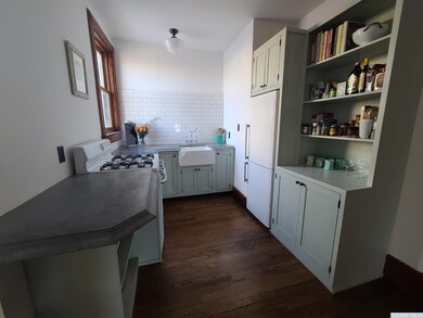 742 Warren St unit 3 Fro, Hudson, NY 12534 - photo 7