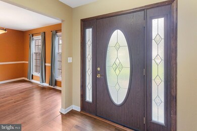 8 Clover Ln, Palmyra, PA 17078 - photo 2