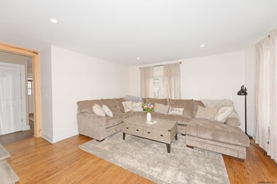 306 Middleline Rd, Ballston Spa, NY 12020 - photo 5