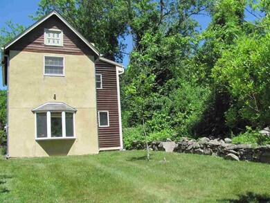 10 Trooper St, Highland, NY 12528 - photo 3