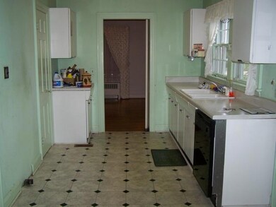 907 Mcarthur St, Manchester, TN 37355 - photo 5