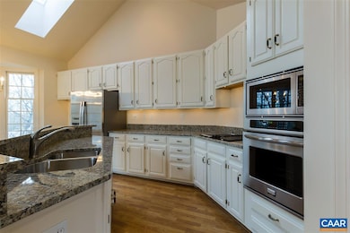 1326 Pendleton Ct, Charlottesville, VA 22901 - photo 7