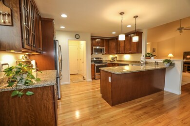 3 Williamsburg Way unit 8, Milford, NH 03055 - photo 5