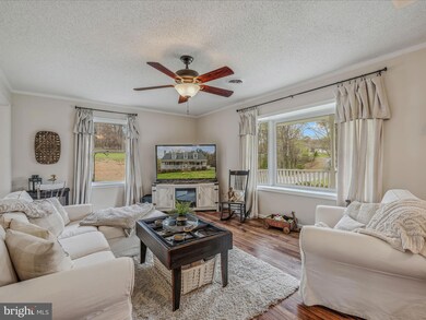 120 Melody Ln, Berkeley Springs, WV 25411 - photo 6