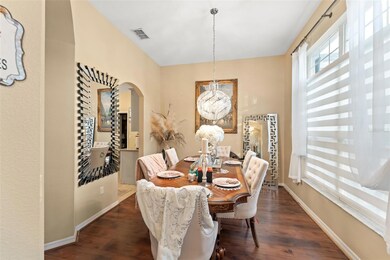 2328 Laurel Blossom Cir, Ocoee, FL 34761 - photo 2