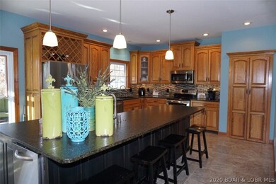 Spectacular kitchen!