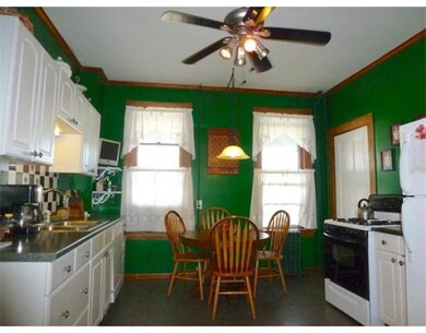 21 Congress St, Amesbury, MA 01913 - photo 3