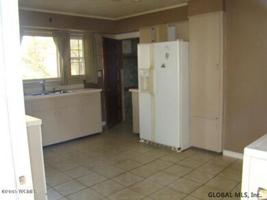 6 Kenworthy Ave, Glens Falls, NY 12801 - photo 2