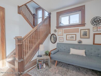 1615_James_St_008-HDR