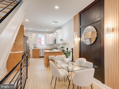 1702 N Orianna St, Philadelphia, PA 19122 - photo 2