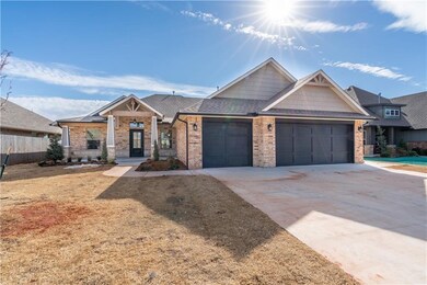 2512 NE 16th St, Moore, OK 73160 - photo 2
