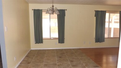 1802 Crescent Dr, Alamogordo, NM 88310 - photo 6