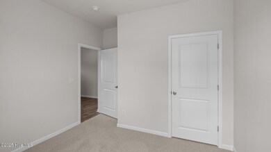 2000 Minnette Circle