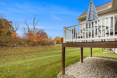 328RoundHill_5