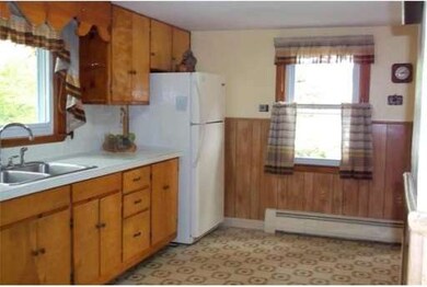 175 Haverhill St, Dracut, MA 01826 - photo 7