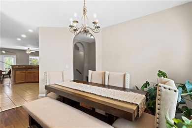 2462 Suwanee Pointe Dr, Lawrenceville, GA 30043 - photo 7