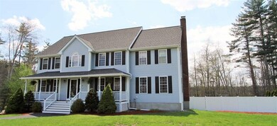 19 Buckingham Dr, Londonderry, NH 03053 - photo 2