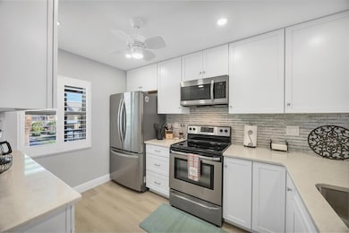 370 Three Lakes Ln unit F, Venice, FL 34285 - photo 6