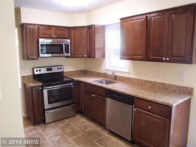 244 Thames Dr, Frederick, MD 21702 - photo 5