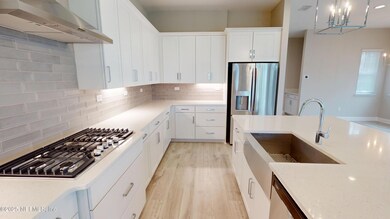 511 Marquesa Cir, Saint Johns, FL 32259 - photo 4