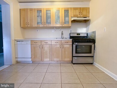 7205 Sligo Pkwy E, Takoma Park, MD 20912 - photo 3