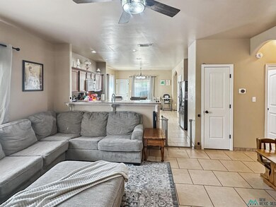 926 Jason St, Carlsbad, NM 88220 - photo 7