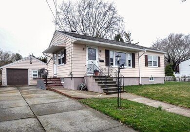 37 Howard St, North Dartmouth, MA 02747 - photo 2