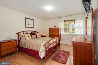 2009 Kennicott Rd, Windsor Mill, MD 21244 - photo 7