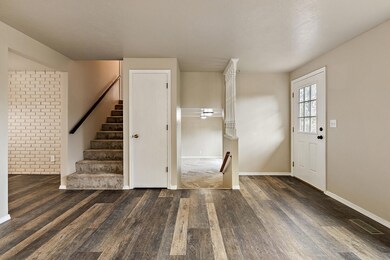 9201 Old Stage Rd, Central Point, OR 97502 - photo 5