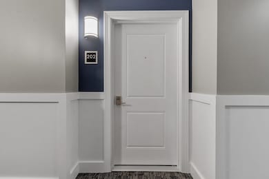 10100 S Willow St unit 202, Manchester, NH 03103 - photo 3